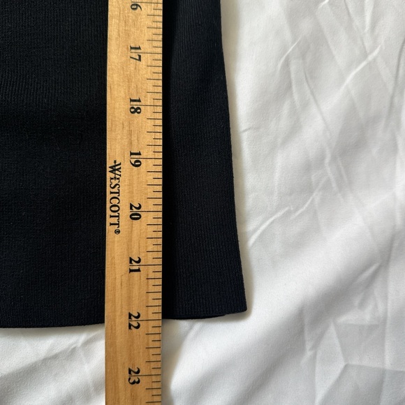 Vintage Cache Y2K Black Silk Beaded Knit Blouse with Zip-Up Detail - Picture 14 of 15